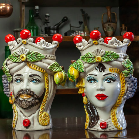 TÊTES BRUNES EN FRUITS CÉRAMIQUE CALTAGIRONE H. 28 CM