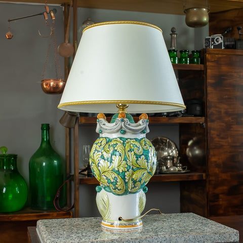 LAMPE FRONTALE EN CÉRAMIQUE DE CALTAGIRONE FEMME JAUNE OCRA CM 62