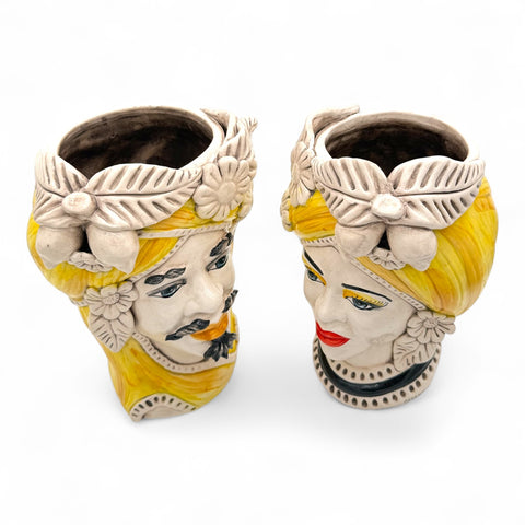 Teste di moro in ceramica siciliana Decoro Bianco Giallo L. 19 X H. 27 cm