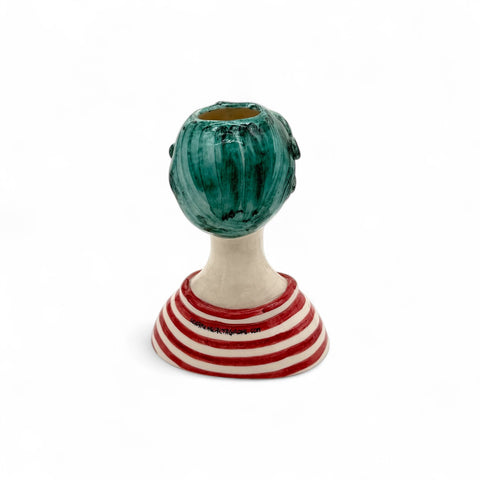 Statuetta in ceramica artigianale dipinta a mano H.18 x L.14 cm