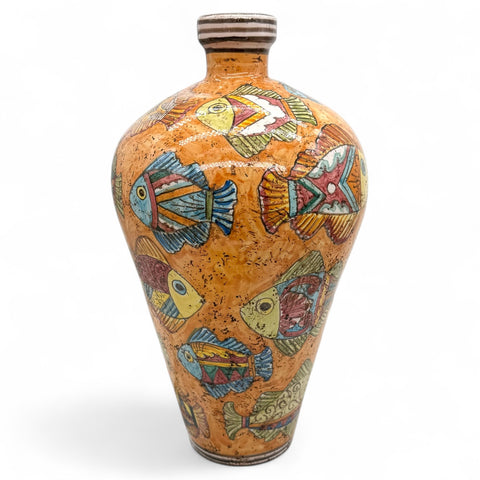 Vaso in ceramica arancione con pesci dipinti a mano – H.53 x L.30 cm