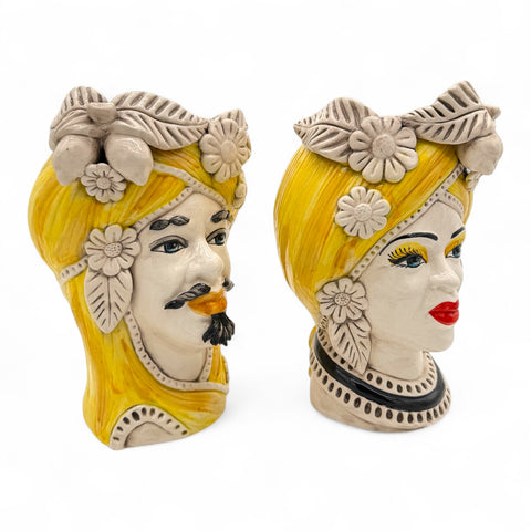 Teste di moro in ceramica siciliana Decoro Bianco Giallo L. 19 X H. 27 cm