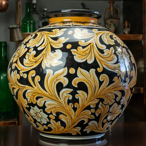 Black Sicilian Ceramic Jar from Caltagirone H. 40 cm